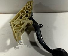 Bmw 5 Series E60 E61 Brake Pedal 6769224-03 Automatic A3l2b916g