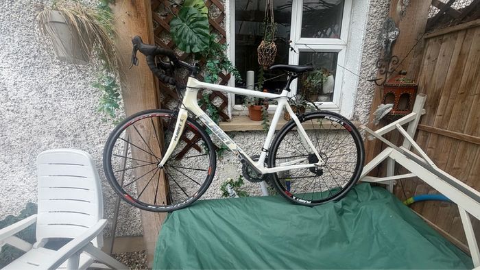 Road bike