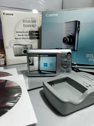 Canon IXUS 105 full Box Digital Camera Like New