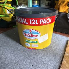 Sandtex Pure Brilliant White Paint