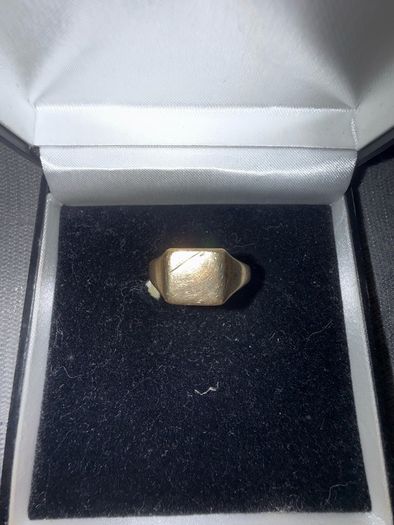 Mens 9ct Gold Ring