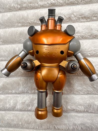 Roblox Goliath Dungeon Quest Fusion Throwdown Robot Action Figure approx. 12 cm. Used Please see photos