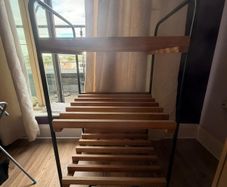 Shelving unit