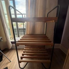 Shelving unit