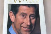 the princes of wales jonathan dimbleby biography the crown  queen king charles hardback diana rare