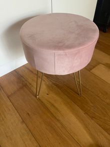 Stool pink chair