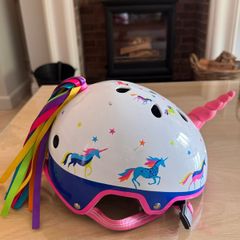 Micro unicorn helmet