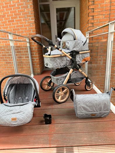 Brand New baby travel system 3 in 1