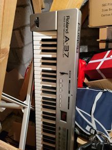 roland A 37 midi keyboard