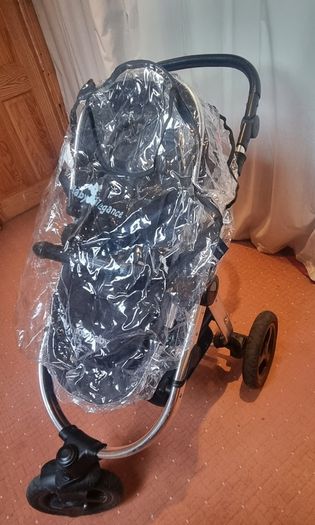 Infababy 3 in 1 Travel system with isofix