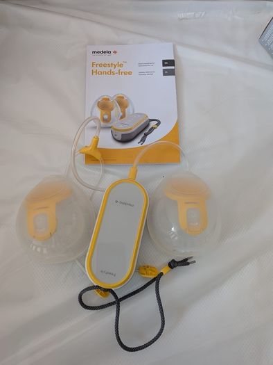 Medela Freestyl Hands-free double electric wearable pump