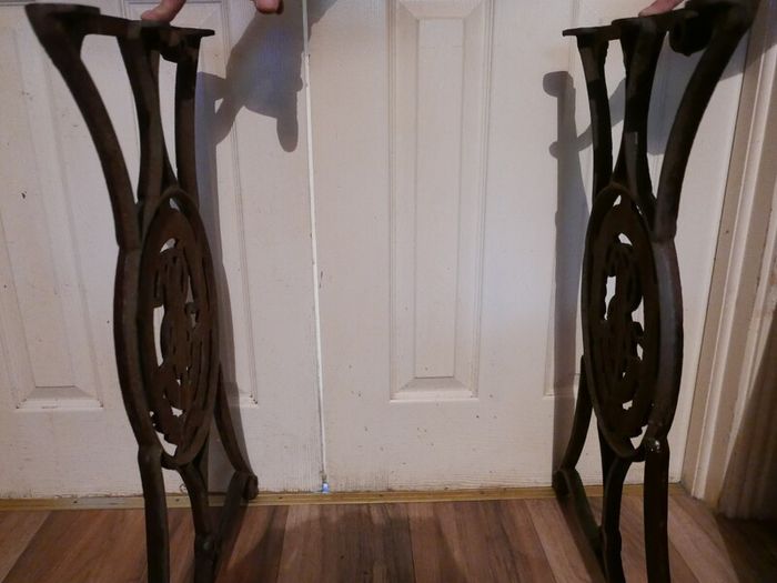 Antique Cast Iron Singer Sewing Machine Table Legs