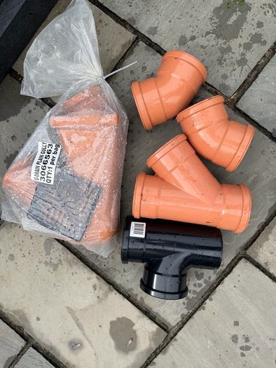 Wavin Gully and fittings