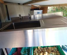 Stainless steel sink