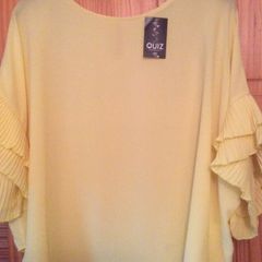 New Yellow Quiz top