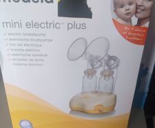 Medela double breast pump
