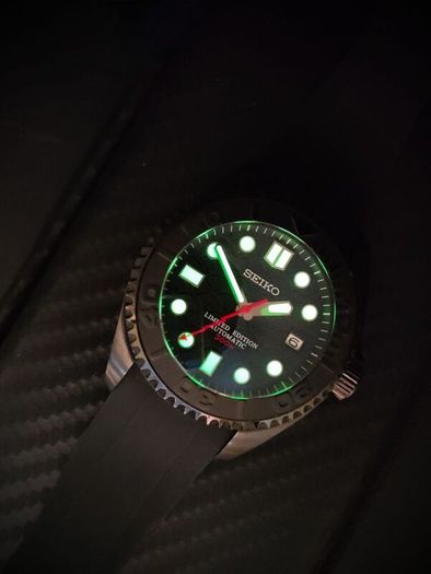Dark Wave - Stealth Custom - Seiko Automatic