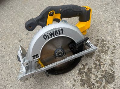 DeWalt DCS391 18V XR circular saw