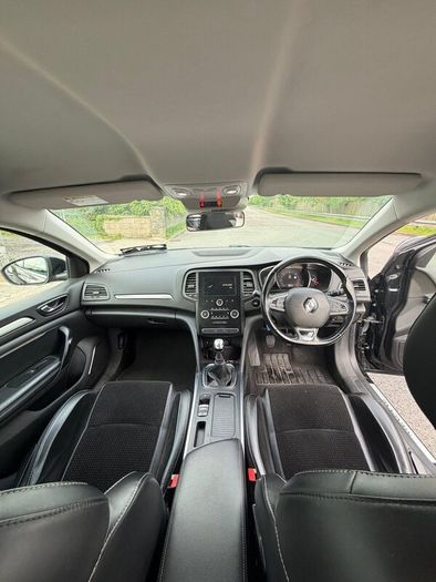 172 Renault Sport Tourer Dynamique