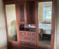 Antique Mahagony Wardrobe