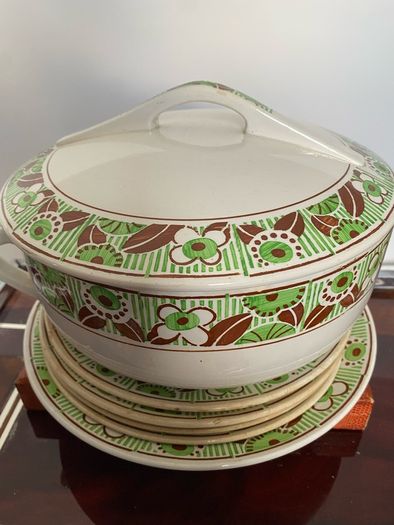 ceramic serving dish & plates