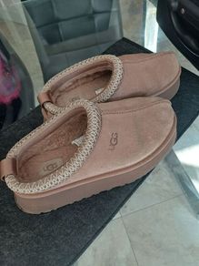 Uggs