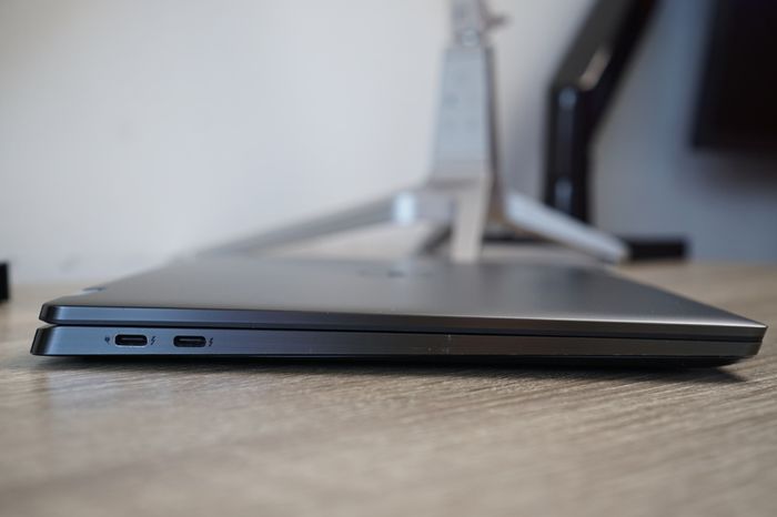 Premium Dell Latitude 9330 2in1 | 13.3" QHD+ Touch | i7-1260U | 16GB DDR5 | 512GB