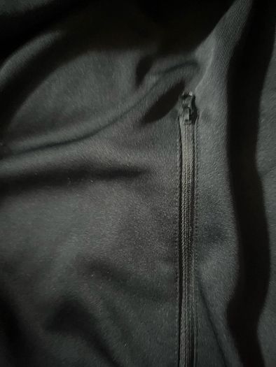 Nike Tracksuit Top jacket size xl two pockets with zippers and two pockets inside