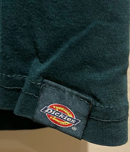 Men's T-shirt Dickies Medium like new PRICE REDUCED