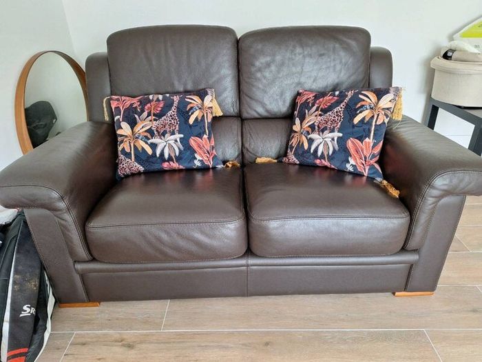 Leather suite 3 + 2 + 1
