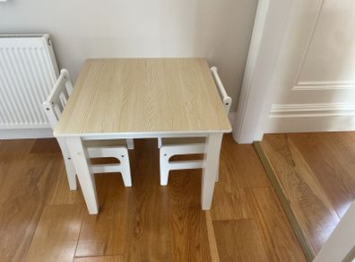 Children's table & chairs