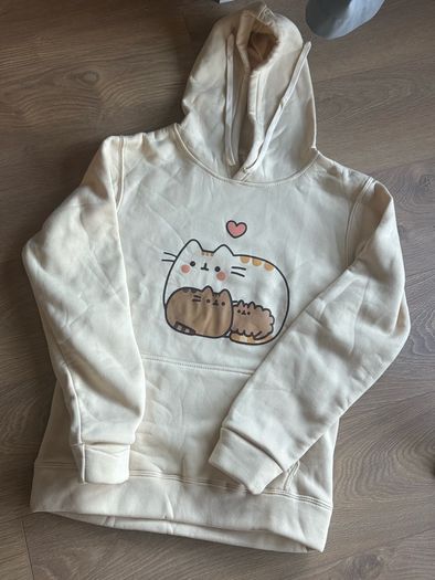 pusheen hoodie/jumper
