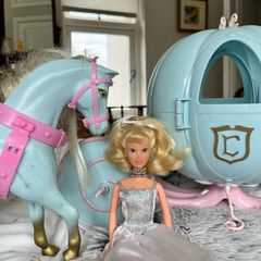 Vintage Mattel Disney Princess Cinderella Carriage Set