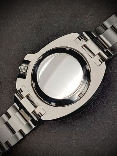 Seiko Automatic - Custom Willard - Ceramic - Sapphire