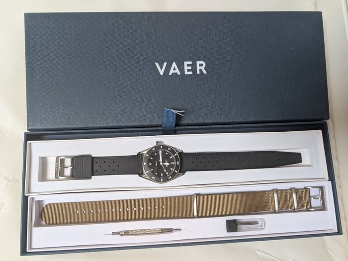 Vaer D4 Meridian Solar