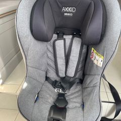 Axkid mini kid car seat
