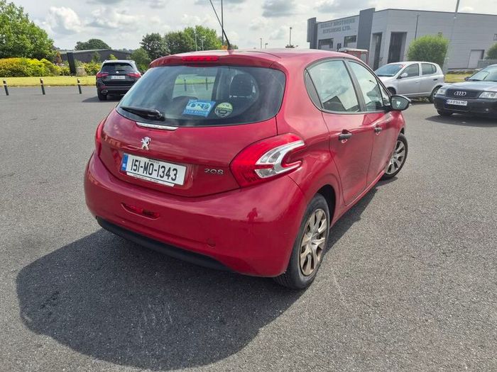 Peugeot 208 2015 1.4 Diesel Red New NCT  and Taxed