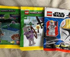 lego Star Wars and Minecraft minifigures x 3