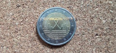 2 euro coin