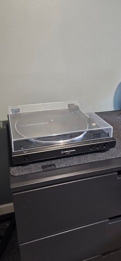 Turntable Audio Technica AT-LP60XBT with Bluetooth