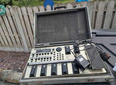 BOSS GT6 multi effects pedal