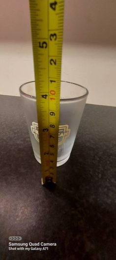 franciscan well cork glass , prefect condition, price includes post to anywhere in Ireland, thank you,or if buyer collects cheaper. Take as is