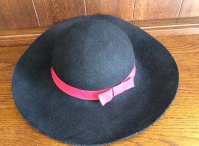 Vintage Wool Ladies Black Broad Rim Hat
