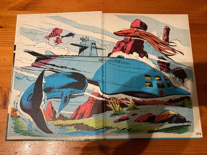 Vintage annual: 'Voyage To The Bottom Of The Sea' 1967