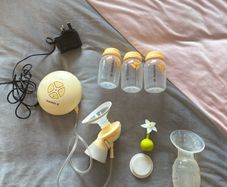 Medela Breastfeeding pump