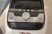Miele bagless vacuum cleaner