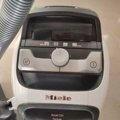 Miele bagless vacuum cleaner