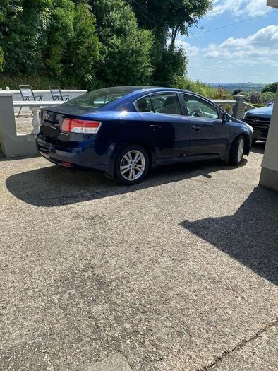Toyota Avensis 2010