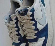 Boys Nike 4/37