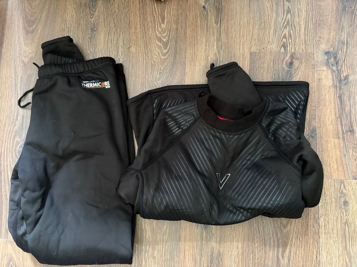 Thermicore Sub-Zero drysuit undersuit (Size:XXL) + Technical base layer (Size:XL)